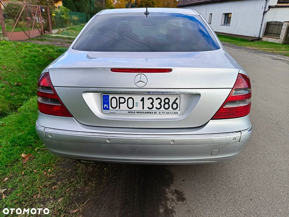 Mercedes-Benz Klasa E - 8