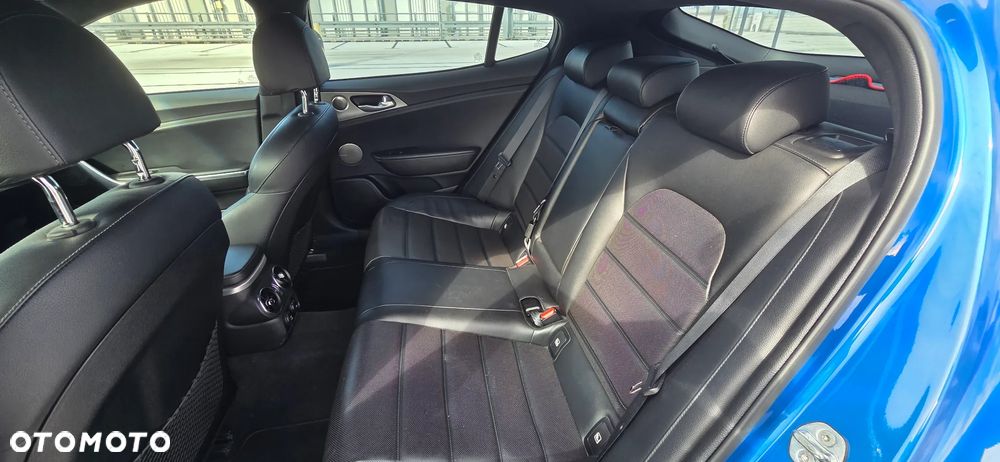 Kia Stinger 2.0 T-GDI GT Line - 9