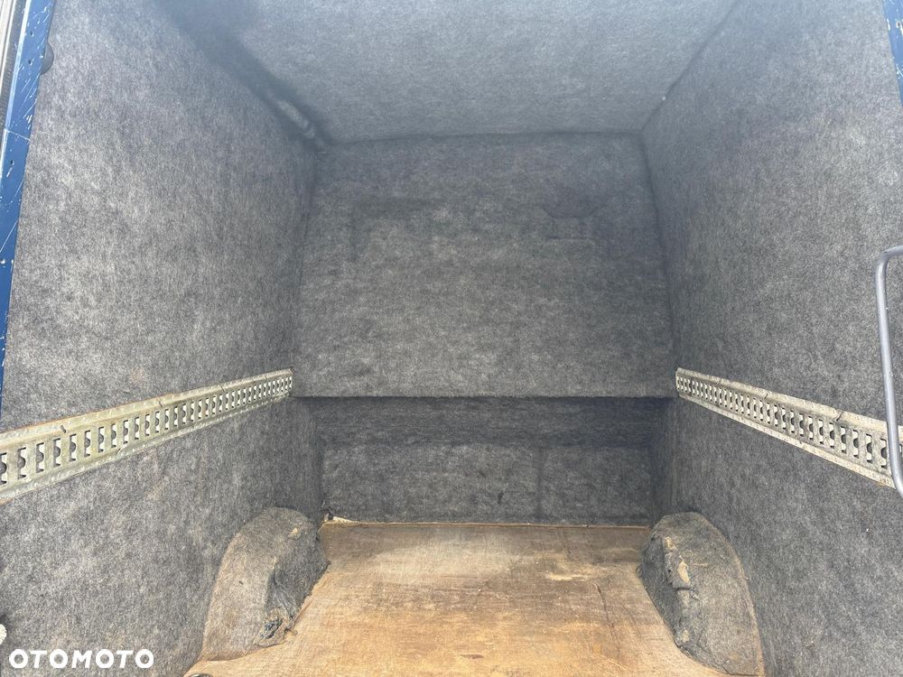 Mercedes-Benz sprinter - 5