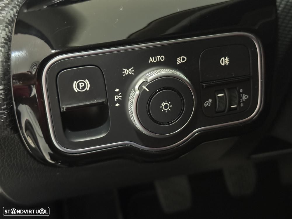 Mercedes-Benz A 180 d Style - 27