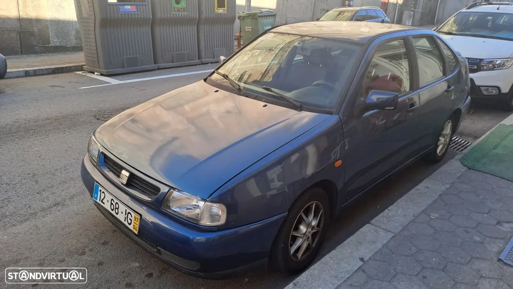 SEAT Cordoba - 1