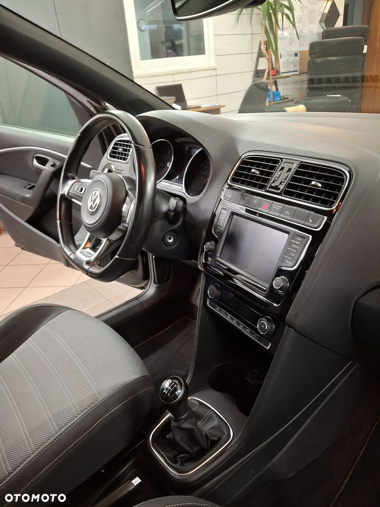 Volkswagen Polo - 19