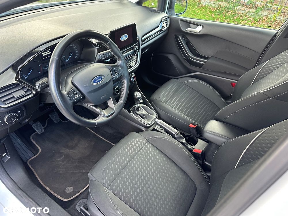 Ford Fiesta 1.5 TDCi TITANIUM - 12