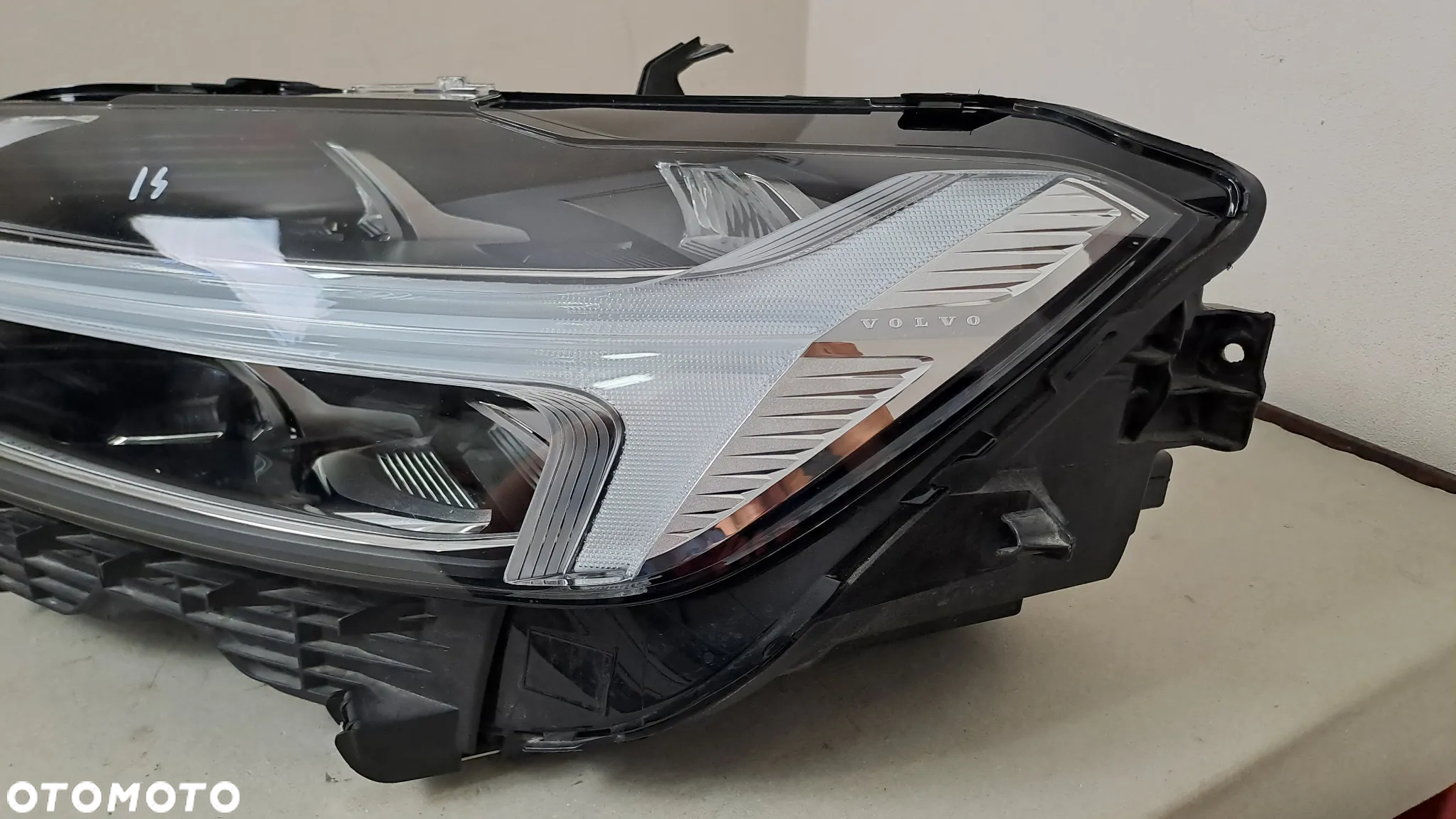 VOLVO XC 60 II 17- LAMPA LEWA PRZÓD FULL LED 32133548 EU - 6