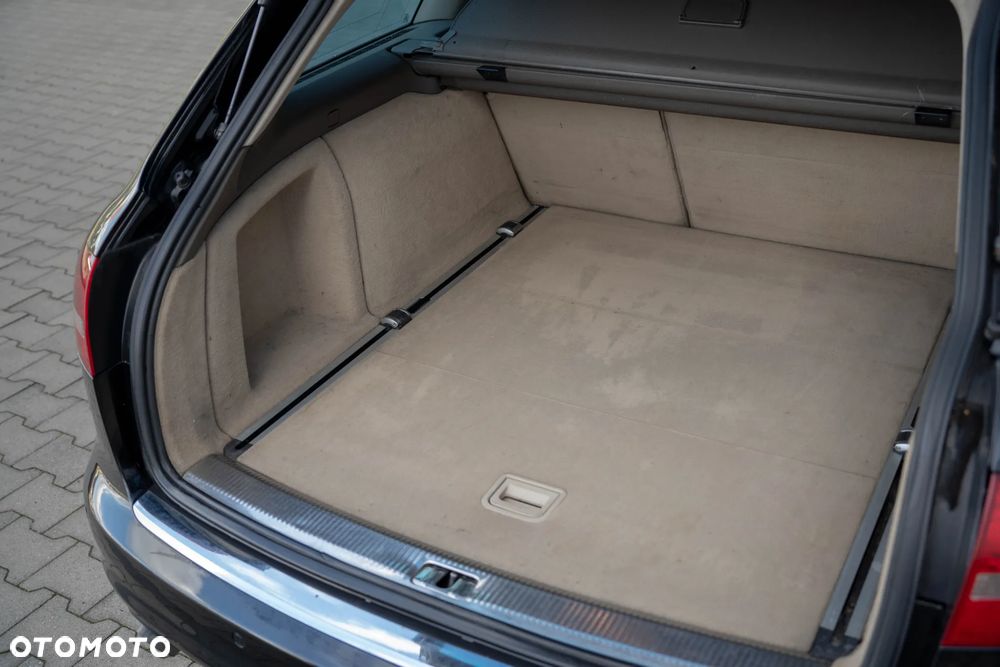 Audi A6 Avant 2.0 TDI DPF - 14