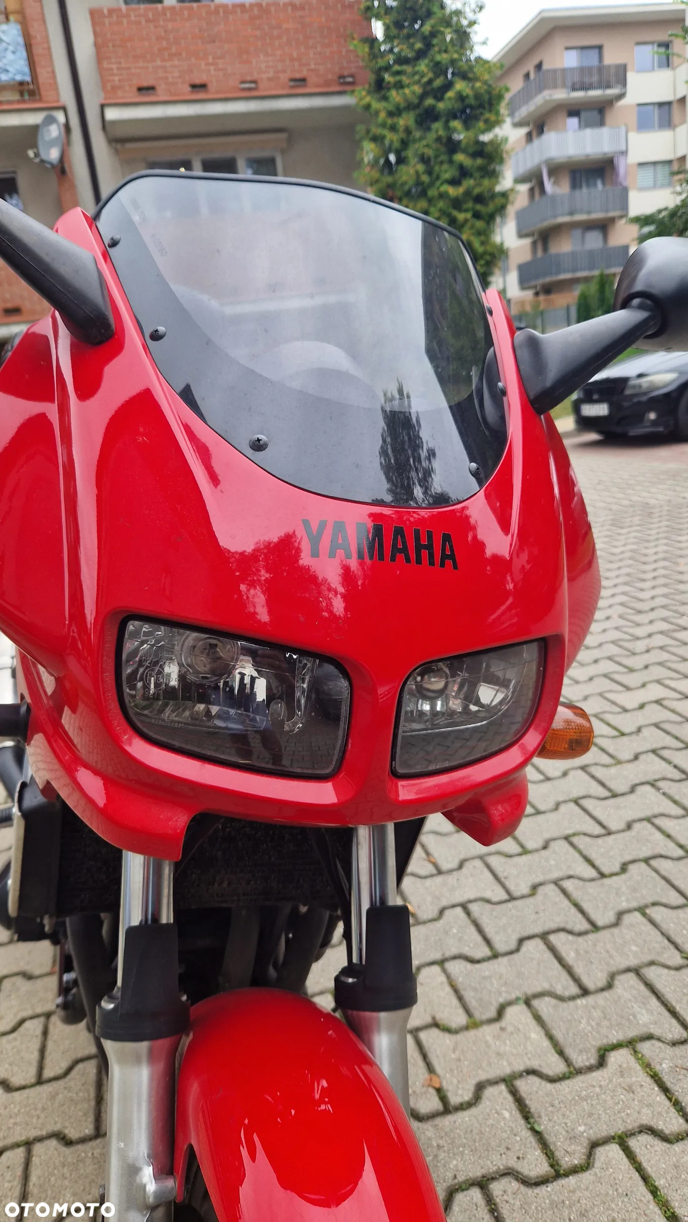 Yamaha FZ - 8