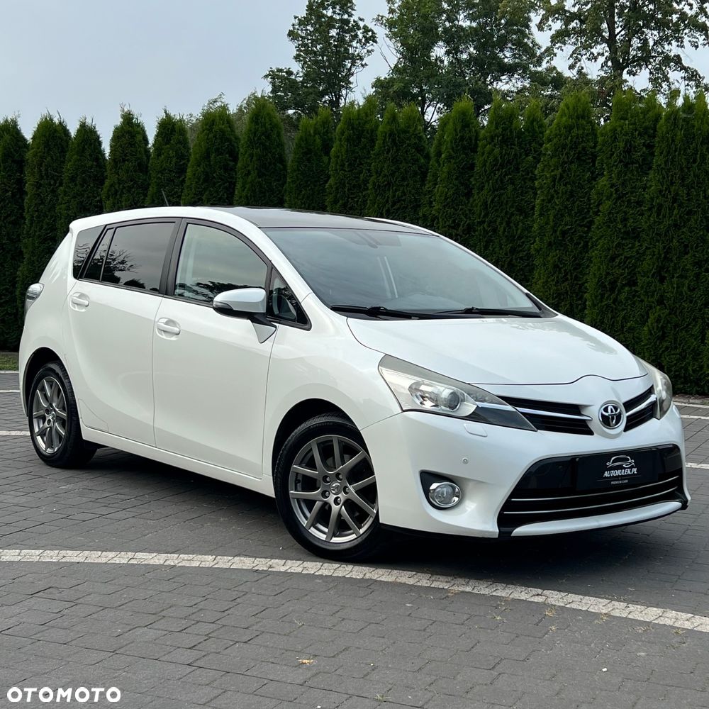 Toyota Verso 1.8 Premium 7os MS - 19