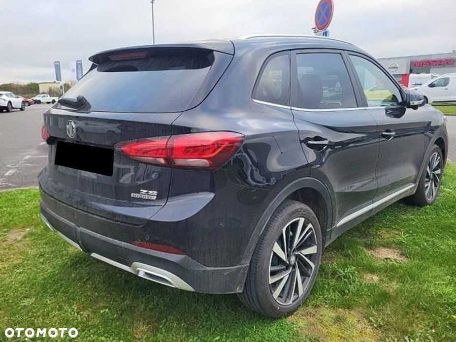MG ZS 1.5 HEV+ Exclusive - 5