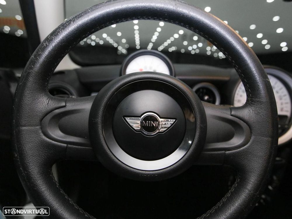 MINI 3 Portas Cooper D - 12