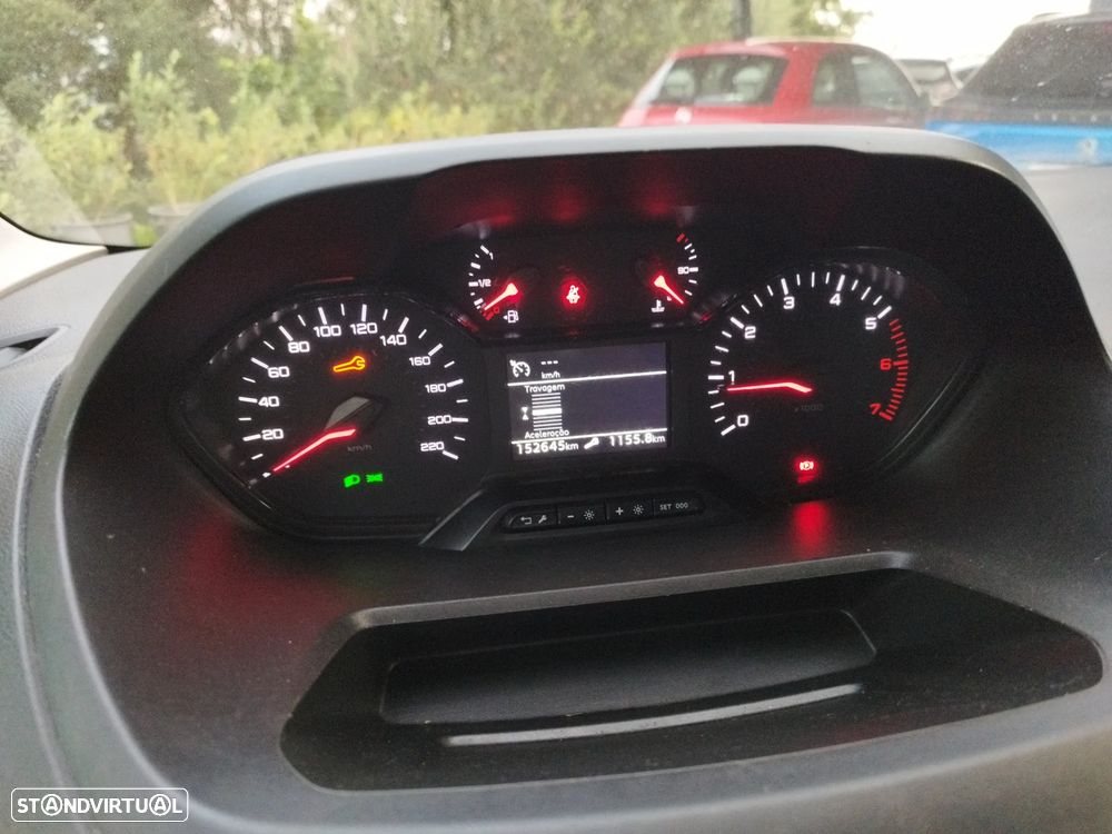 Peugeot PARTNER - 13