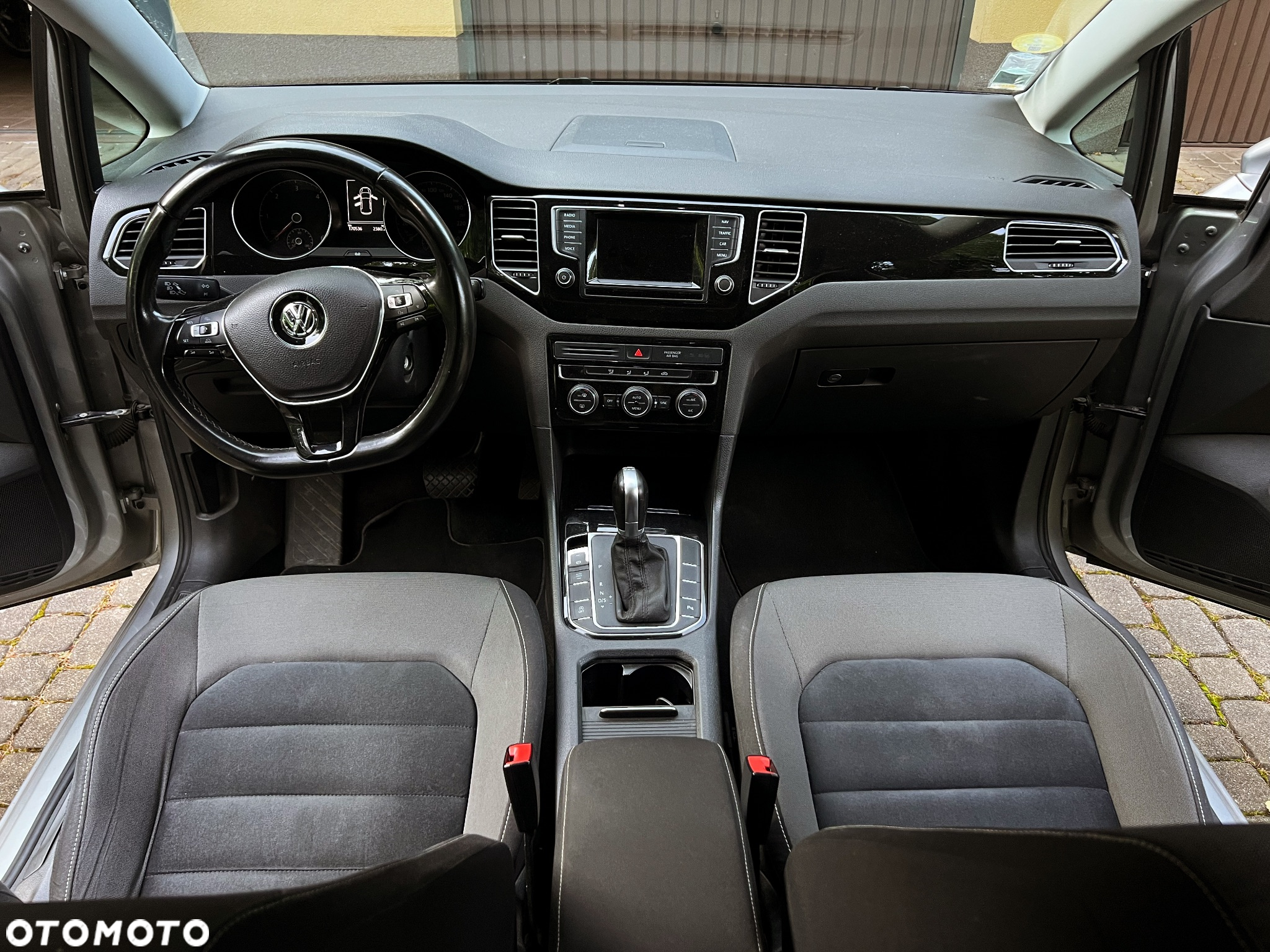Volkswagen Golf Sportsvan 2.0 TDI BlueMotion Technology DSG Lounge - 8