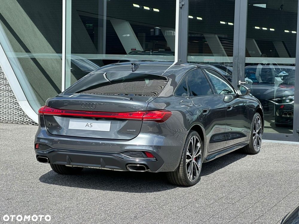 Audi A5 Limousine - 8