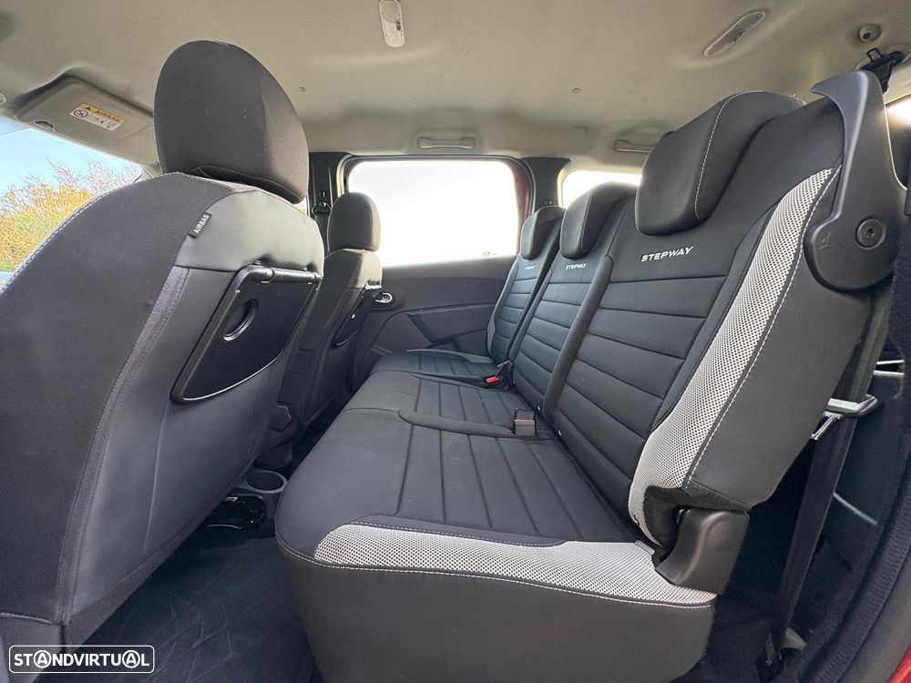 Dacia Lodgy Blue dCi 115 (7L) Stepway - 33