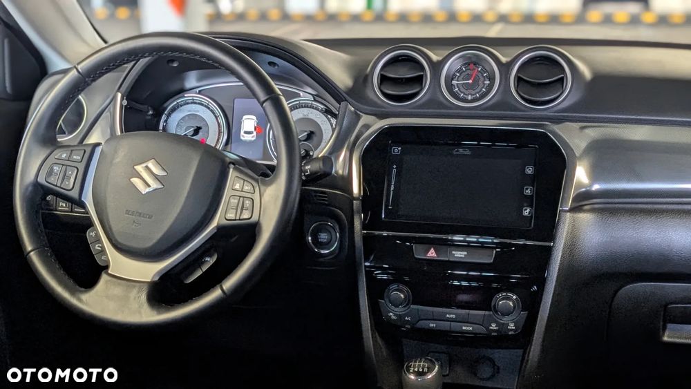 Suzuki Vitara 1.4 Boosterjet Elegance 2WD - 11