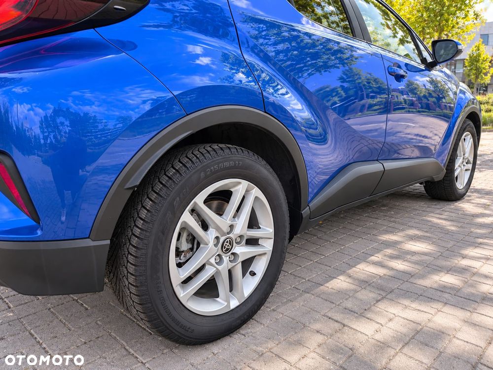 Toyota C-HR Business-Edition - 6