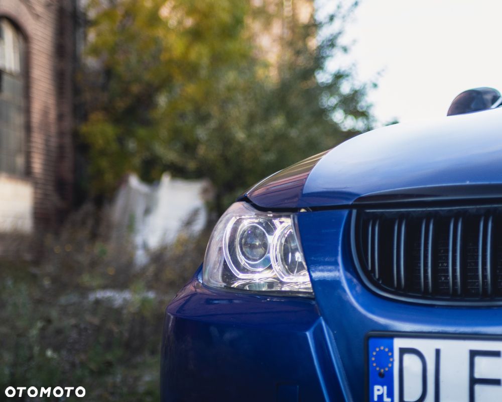 BMW Seria 3 320d - 15