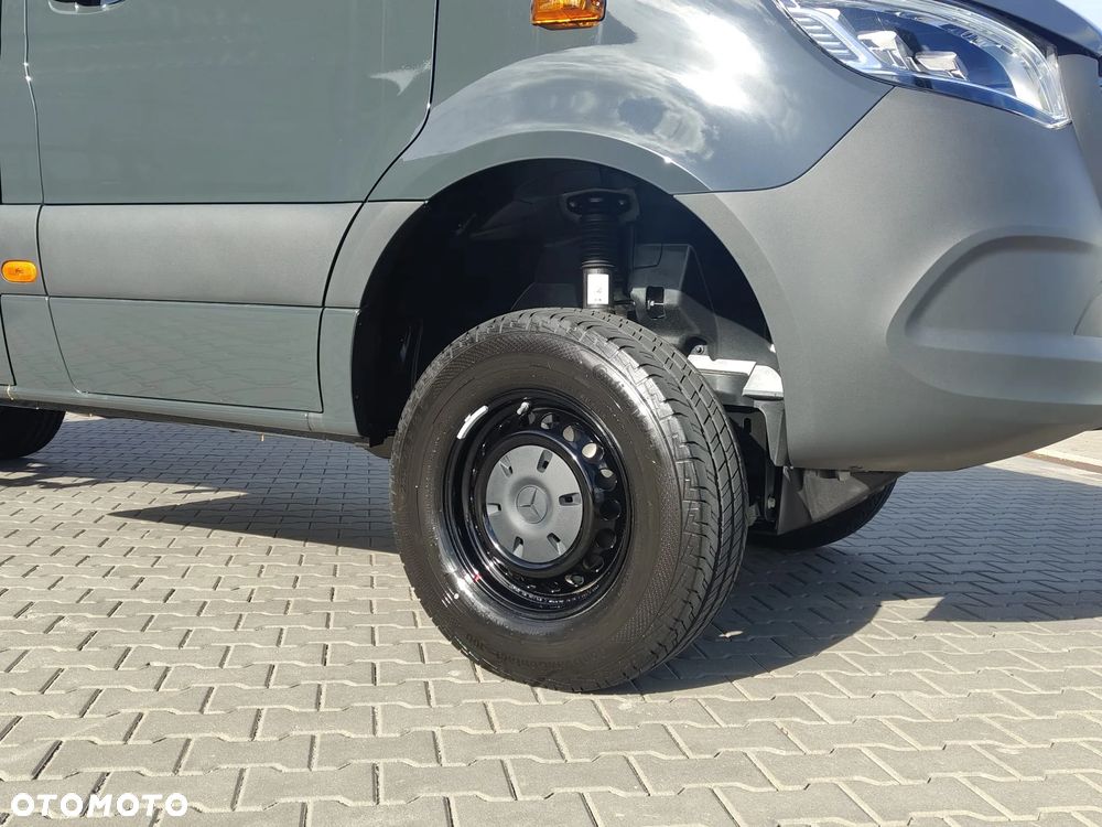 Mercedes-Benz Sprinter - 17