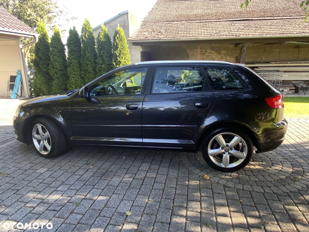 Audi A3 2.0 TDI Ambiente - 4