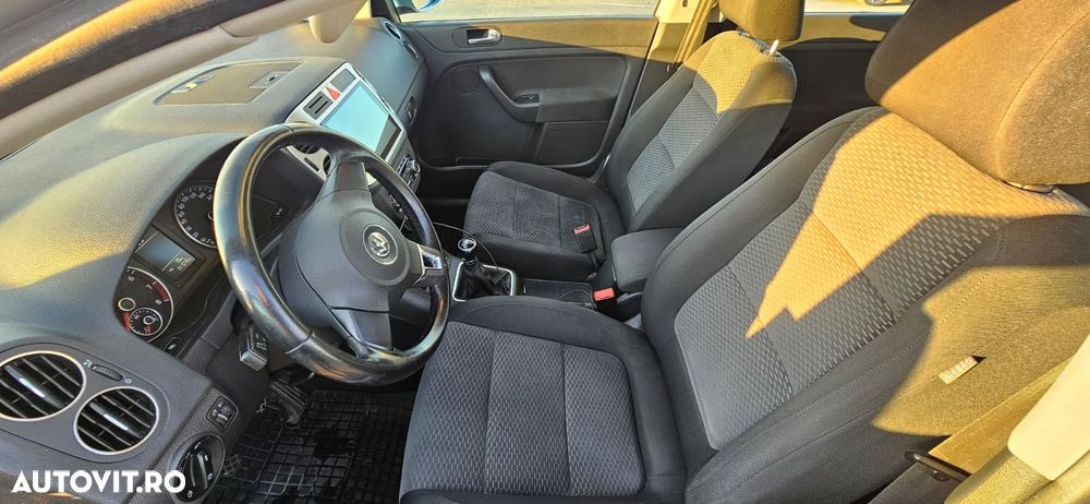 Volkswagen Golf 1.6 Comfortline - 12