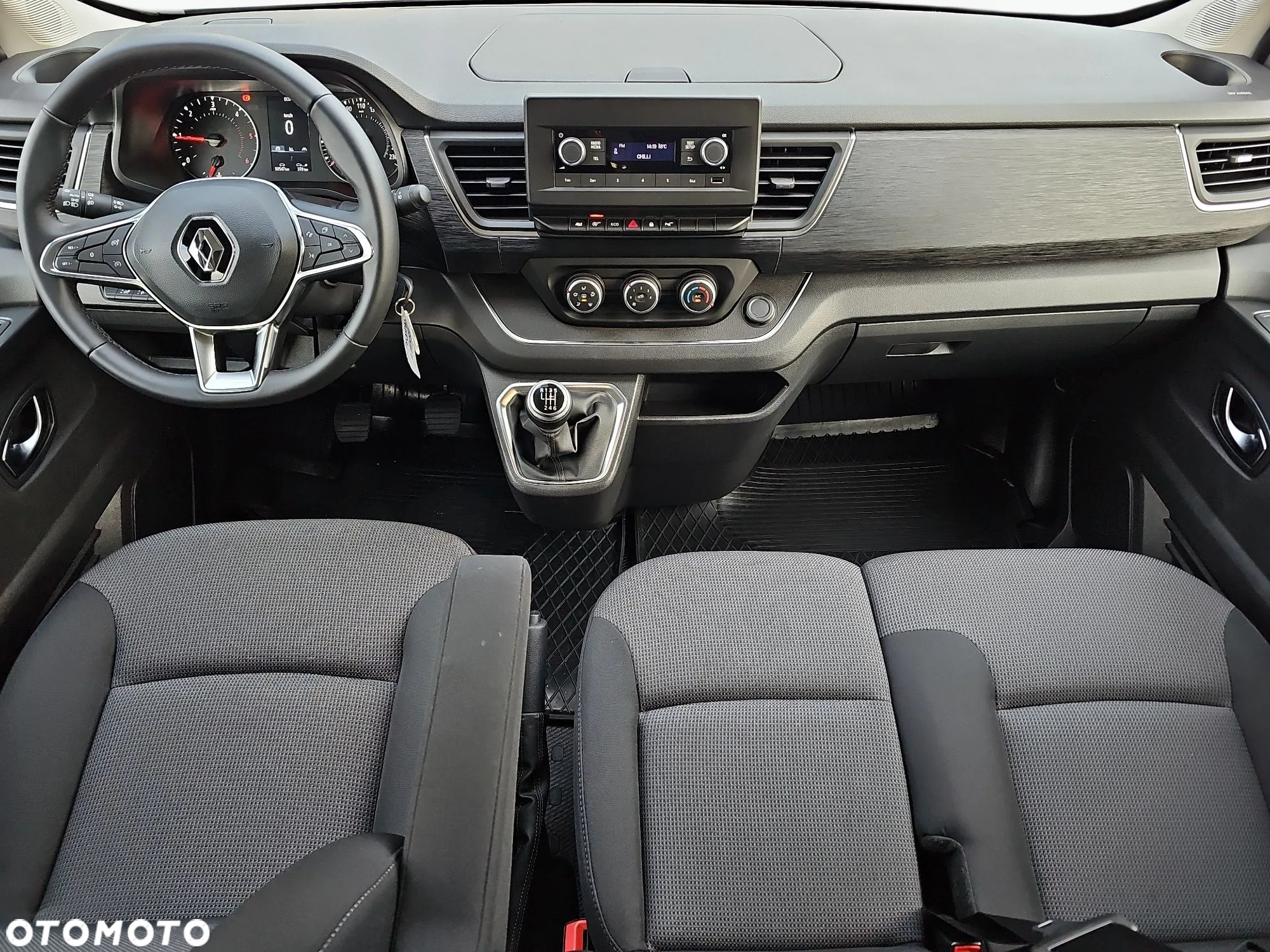 Renault Trafic Grand SpaceClass 2.0 dCi - 23