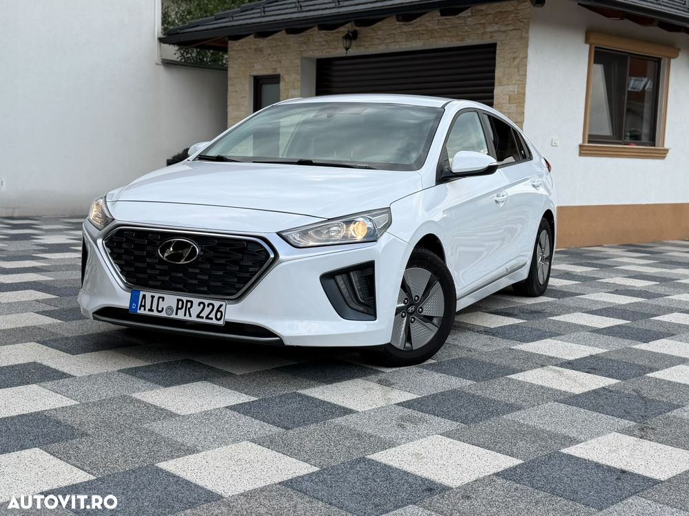 Hyundai IONIQ - 9