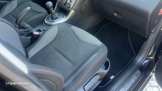 Peugeot 308 1.6 e-HDi Sportium CVM6 - 21