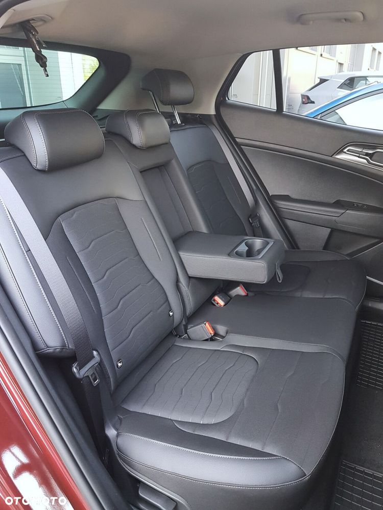 Kia Sportage 1.6 T-GDI Anniversary 2WD DCT - 30