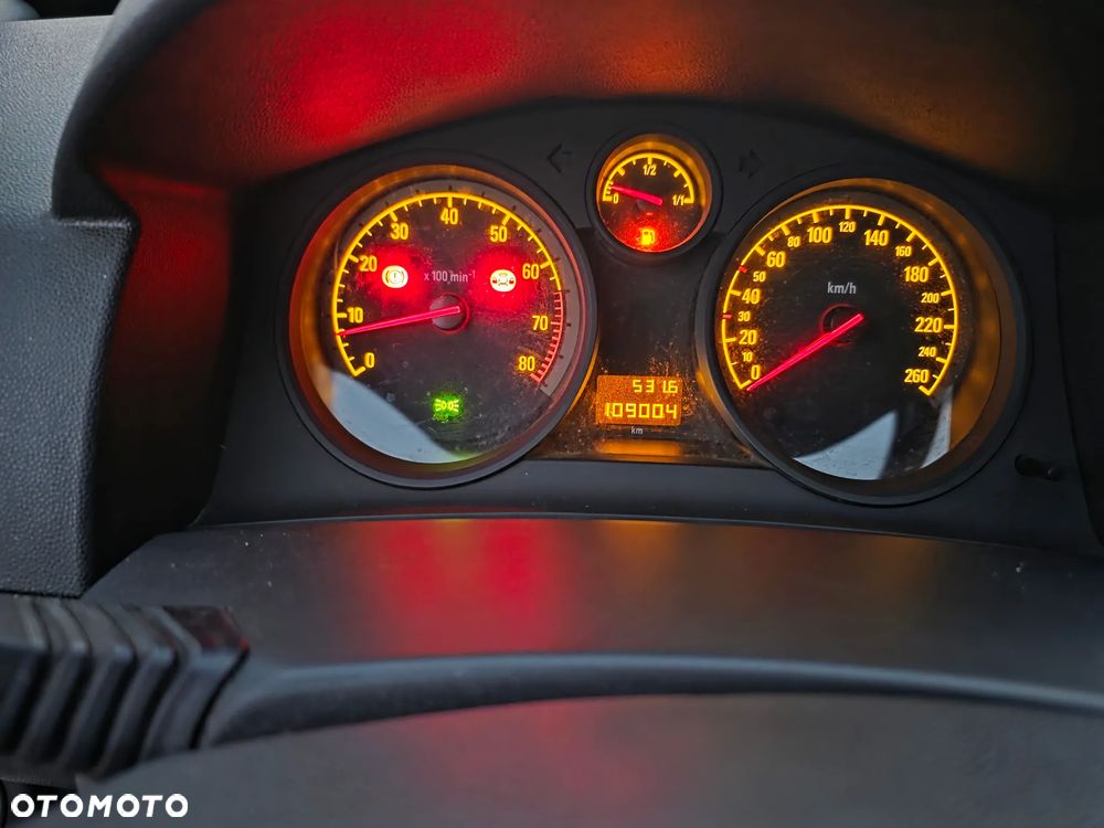 Opel Astra - 18
