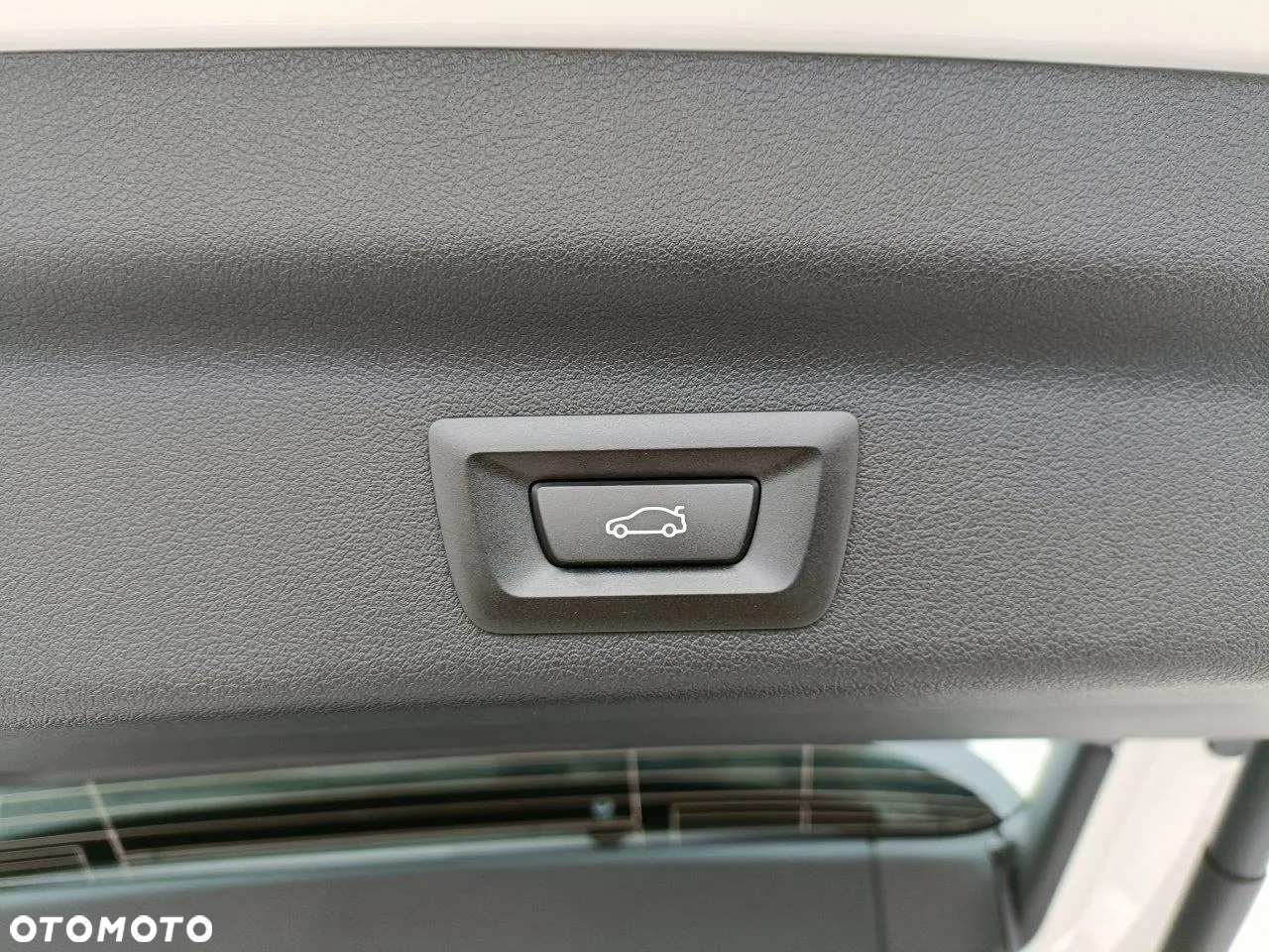 BMW X1 sDrive18i xLine - 10