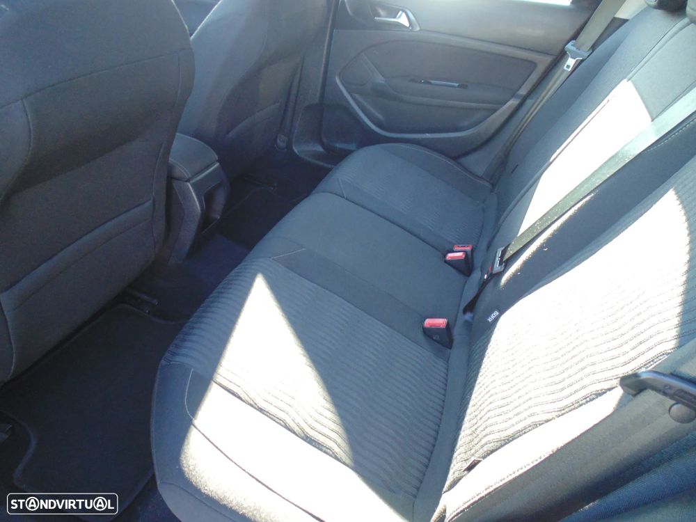 Peugeot 308 SW 1.6 HDi Active - 18