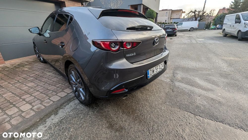 Mazda 3 - 5