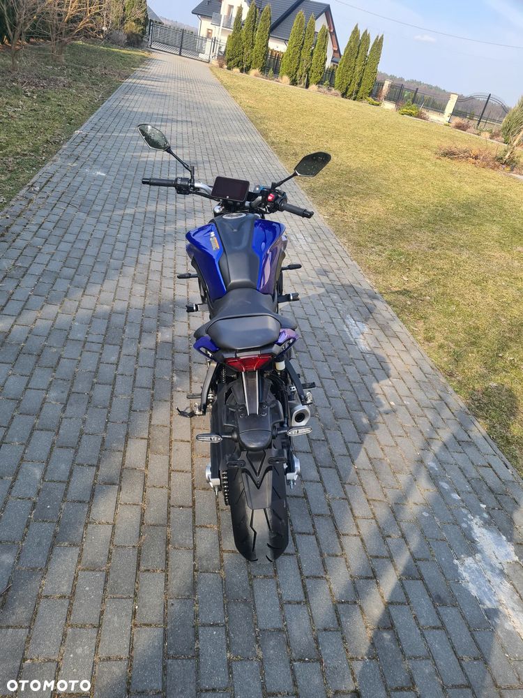 Yamaha MT - 4