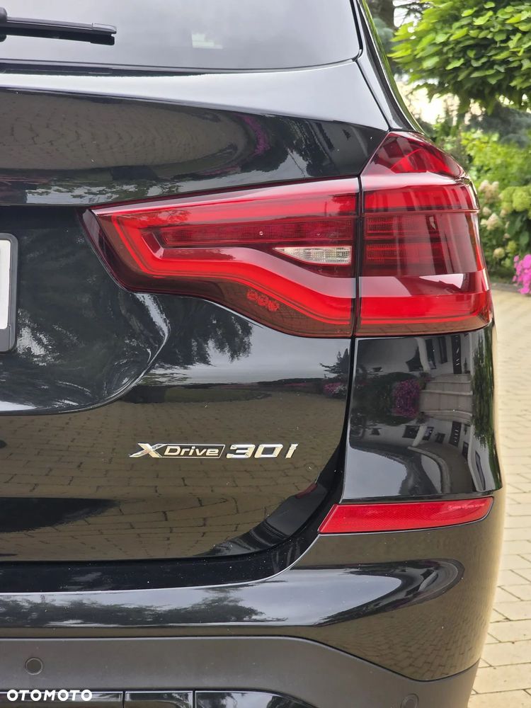 BMW X3 xDrive30i xLine - 27