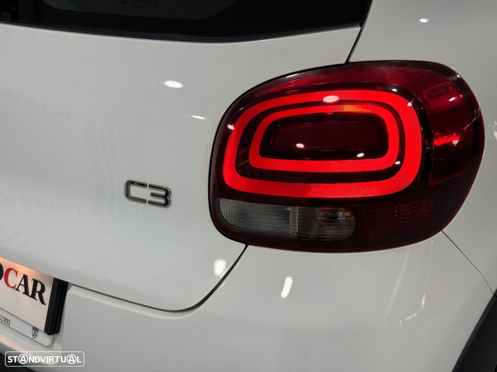 Citroën C3 1.2 PureTech Shine - 21