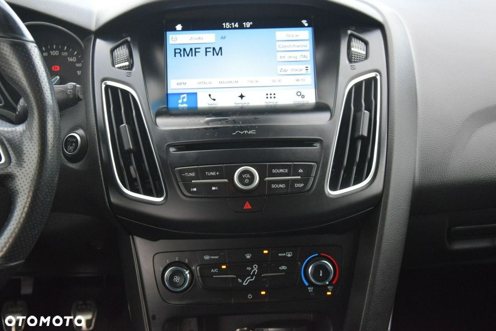 Ford Focus 1.5 EcoBlue Start-Stopp-System ST-LINE STYLE - 29