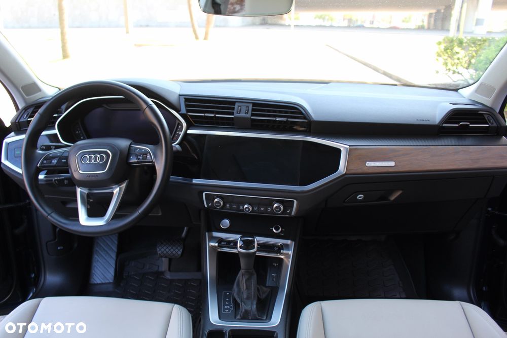 Audi Q3 - 23