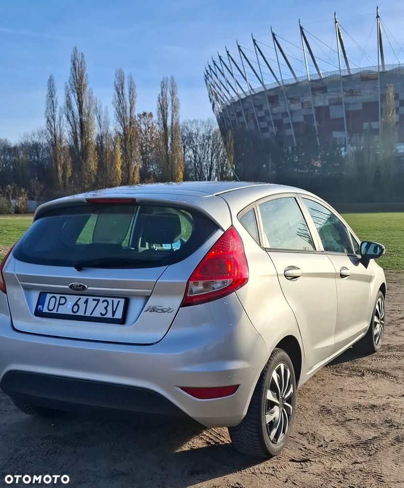 Ford Fiesta 1.25 Ghia EU5 - 6