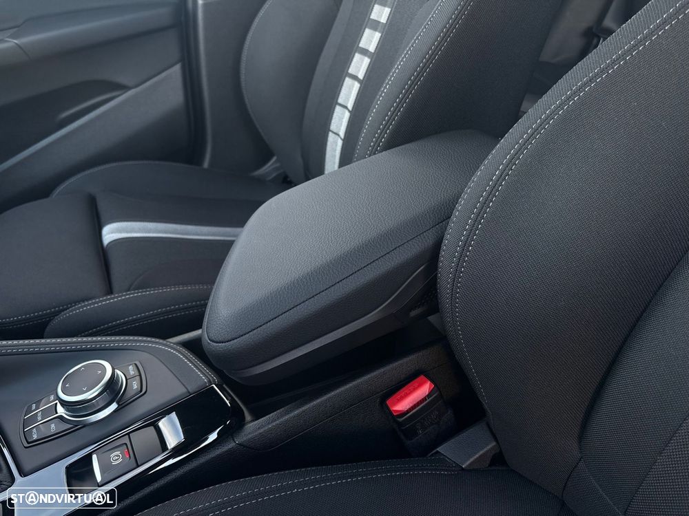 BMW X2 25 e xDrive - 28