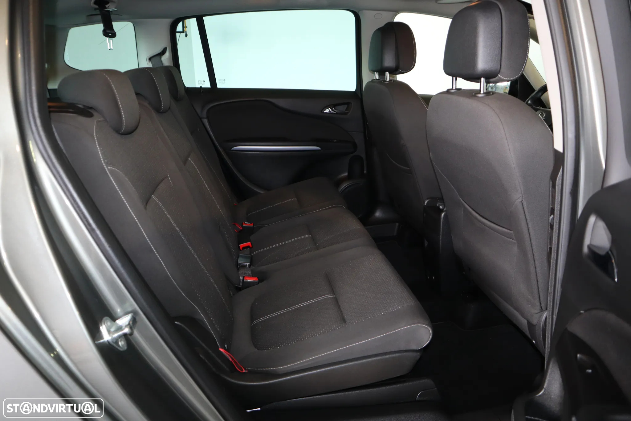 Opel Zafira 1.6 CDTi Dynamic S/S - 10