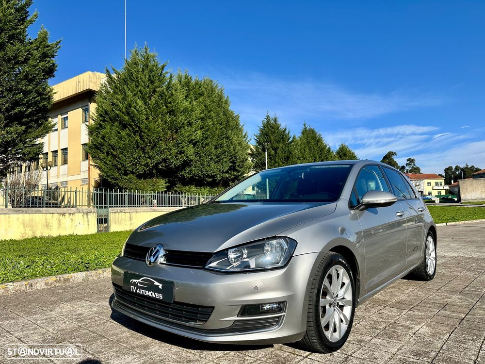 VW Golf 1.6 TDi Highline DSG - 2