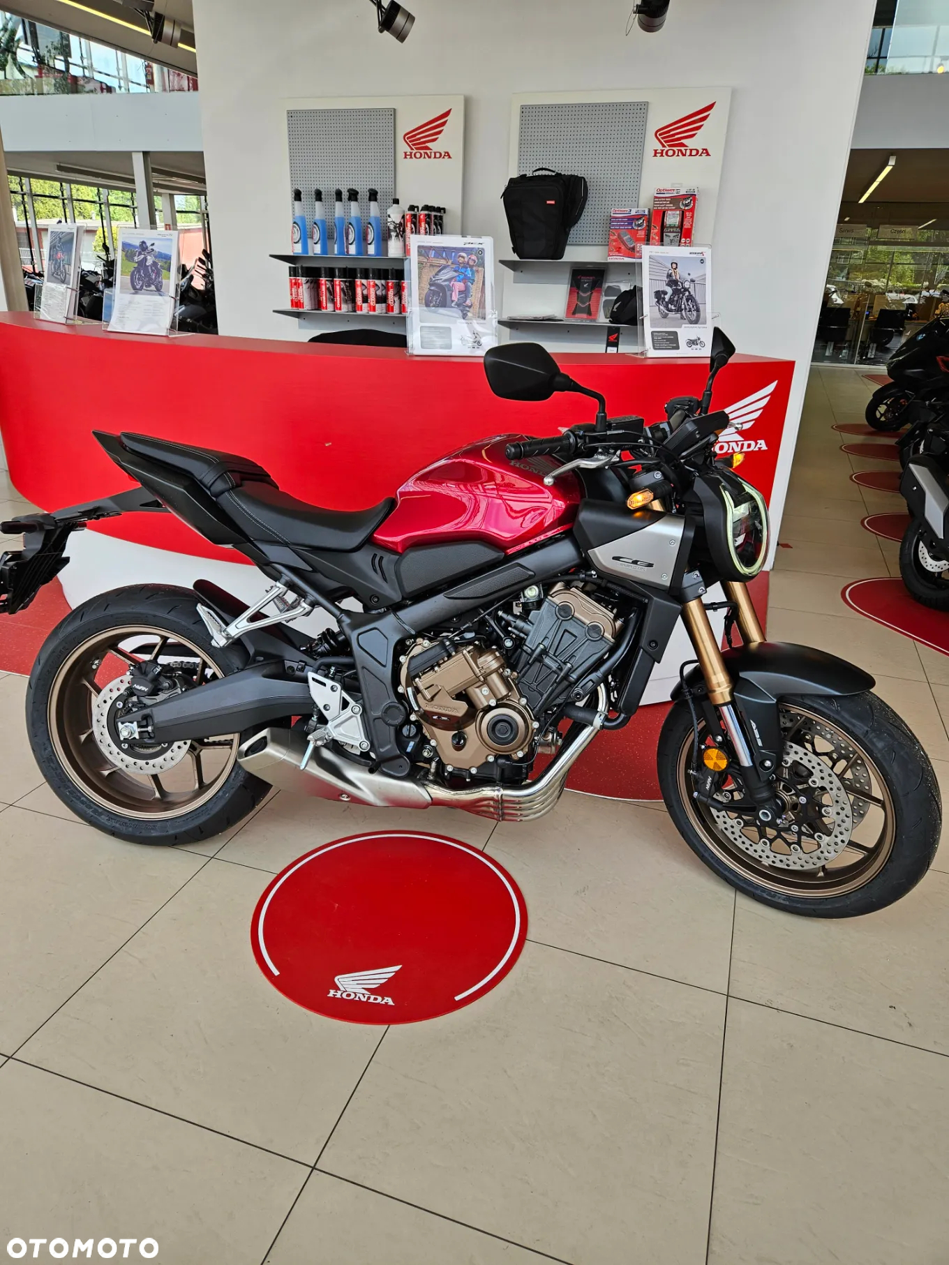 Honda CB - 10