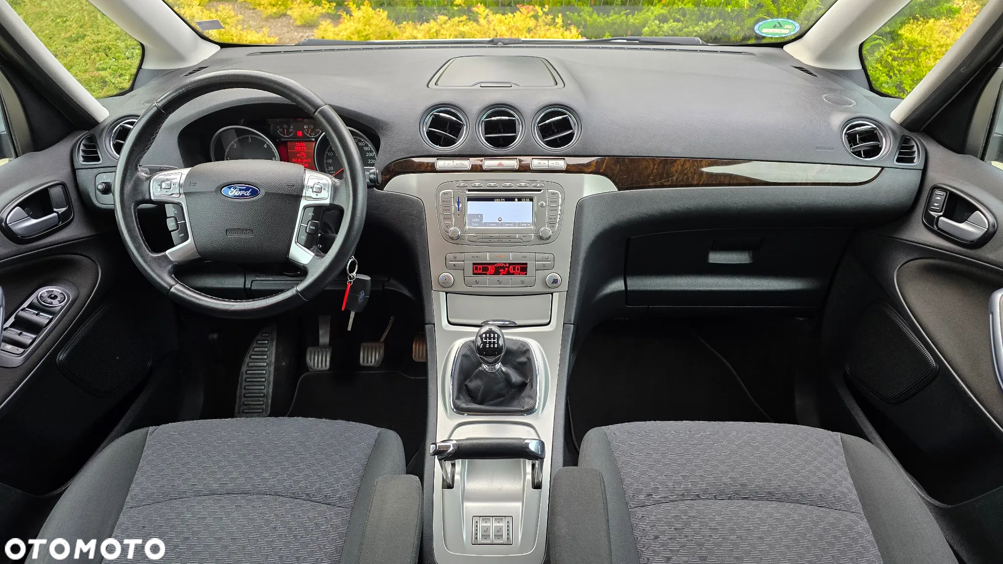 Ford Galaxy 2.0 TDCi Ghia - 13