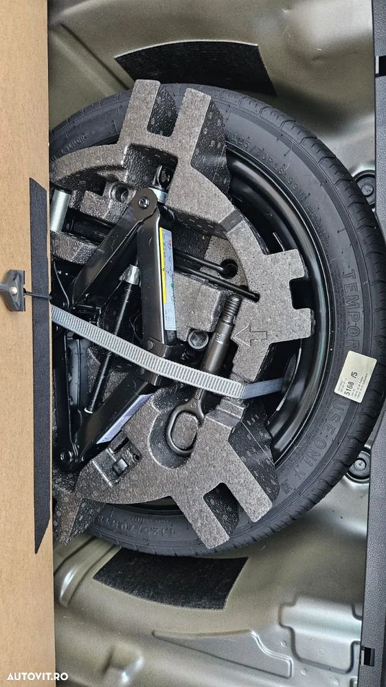 Skoda Superb Combi 2.0 TDI 4x4 DSG L&K - 11