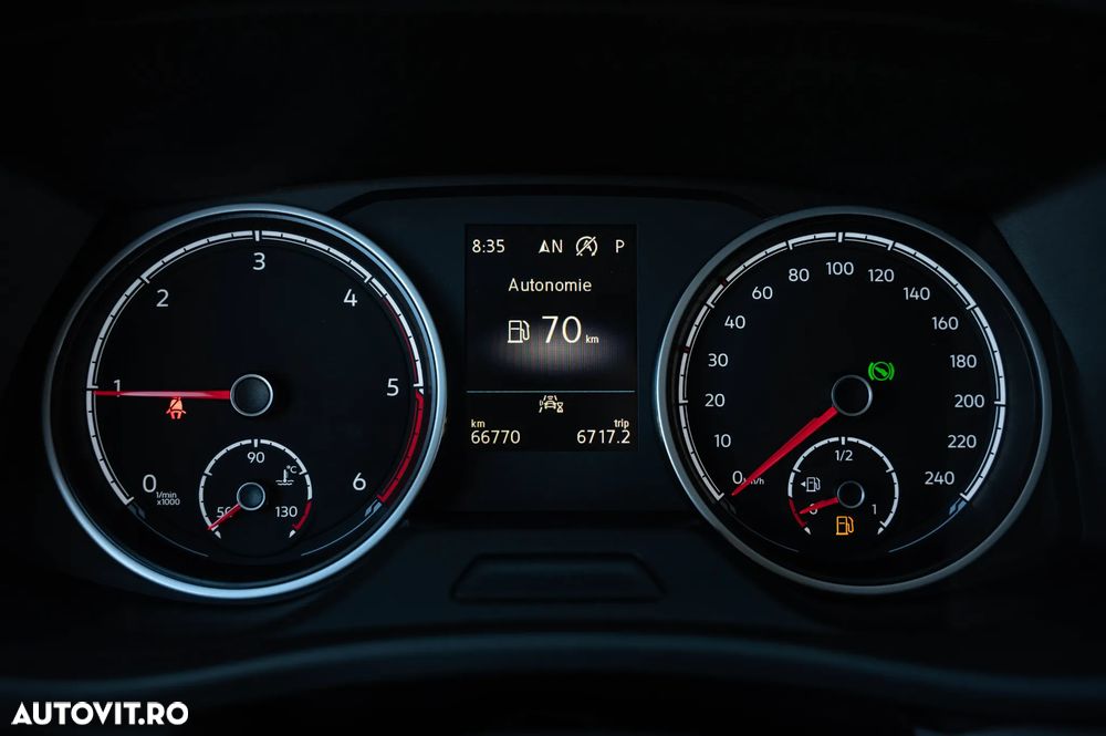 Volkswagen Transporter T6.1 DSG Lang - 25