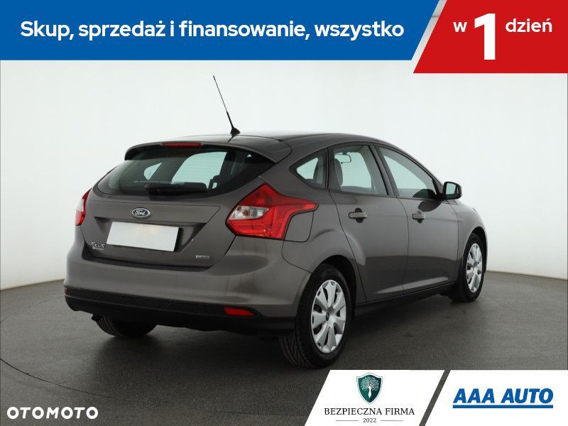 Ford Focus - 7
