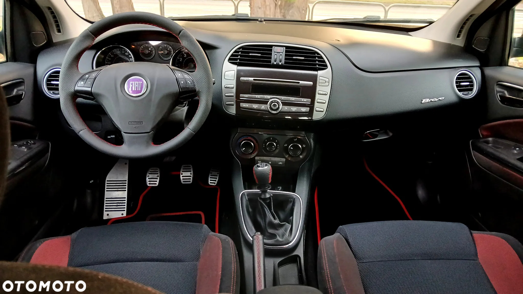 Fiat Bravo 1.4 T-Jet 16V Dynamic - 29