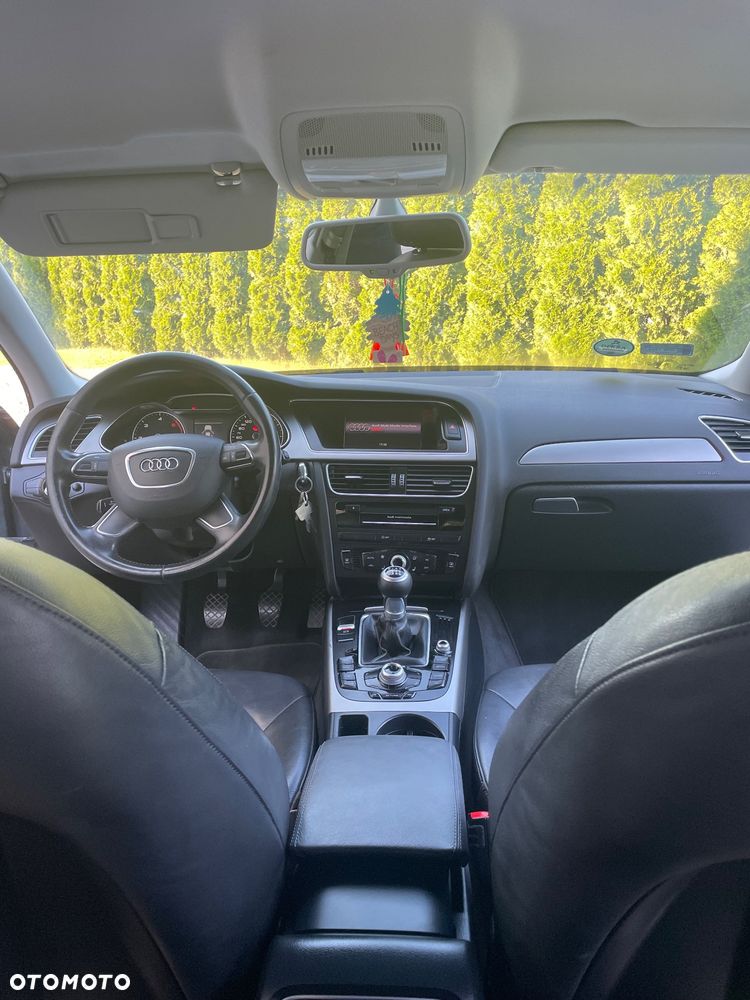 Audi A4 Avant - 6