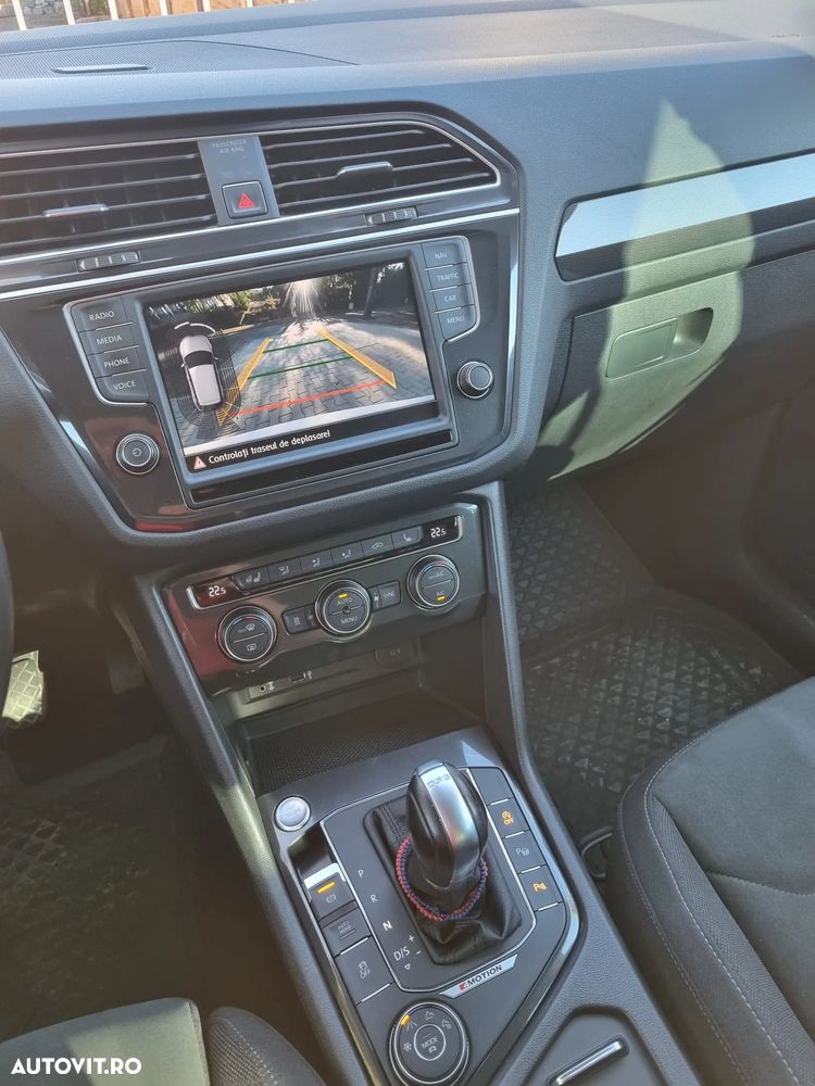 Volkswagen Tiguan 2.0 TDI 4Mot DSG Highline - 8