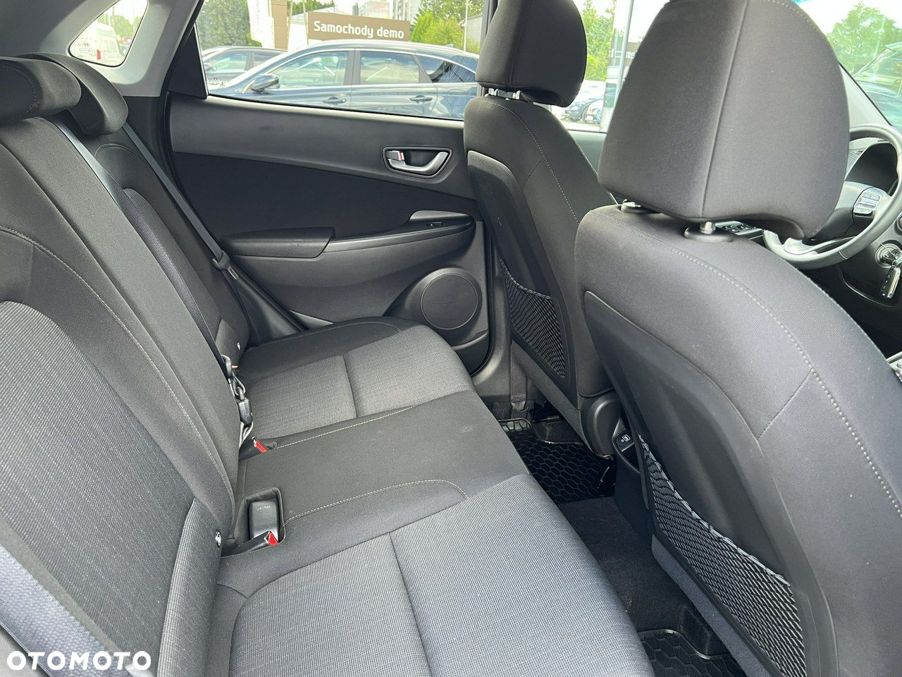 Hyundai Kona - 11