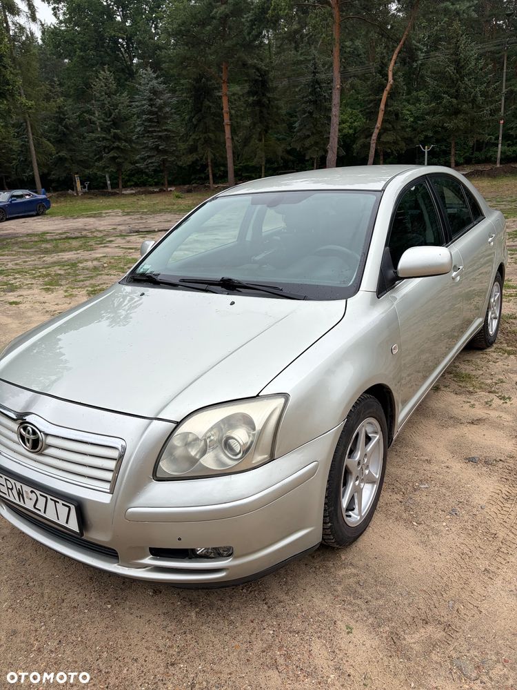 Toyota Avensis 2.0 VVT-i Sol - 8